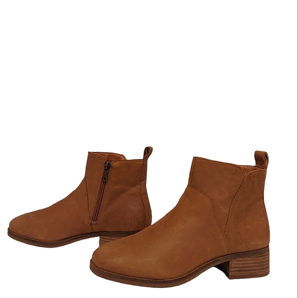 Lucky Brand Leather Ankle Boots Very Gently Loved! - Picture 4 of 8